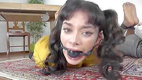 Too Passionate About Feet Too Passionate About Feet
